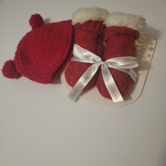 2 of set adorable little red hat with little me.fur lined knit booties size 0-6 - Picture 4 of 8